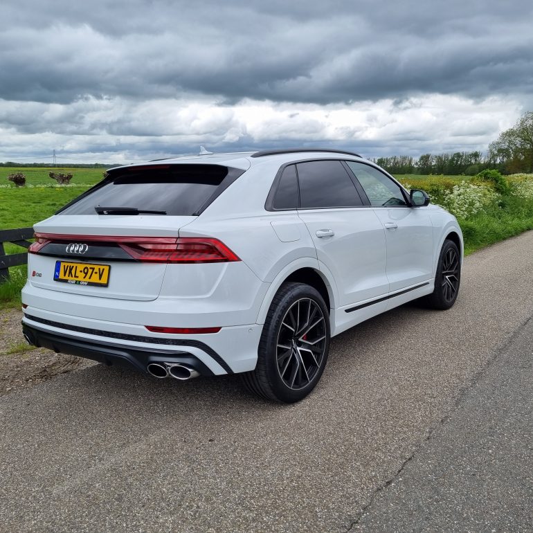 Audi Q8 Grijs kenteken ombouw TransCare BV dé ombouwspecialist
