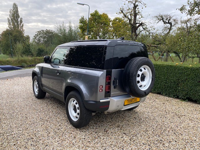 Millimeter Ijzig Ale Grijs kenteken uitvoering voor de Land Rover Defender 90, model L663 Hard  Top- TransCare BV